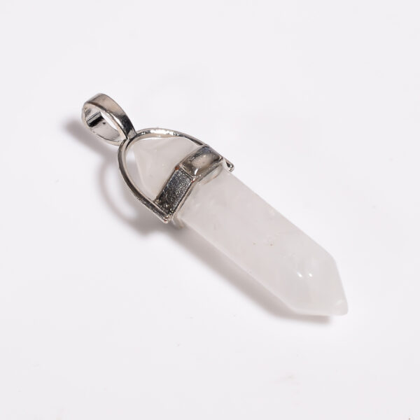 Lunar Radiance: Rainbow Moonstone Pendant – Silver Plated & Natural