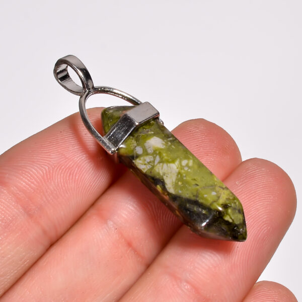 Emerald Earth: Gogunjula Jasper Pendant – Silver Plated & Natural - Image 2