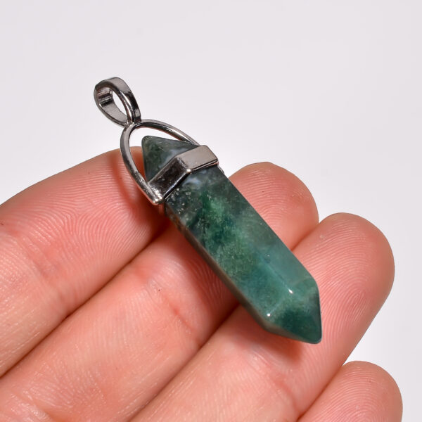 Verdant Grace: Green Aventurine Pendant – Silver Plated & Natural - Image 2