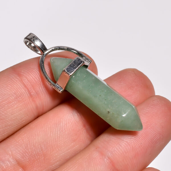 Verdant Spirit: Green Aventurine Pendant – Silver Plated Natural Gem - Image 2