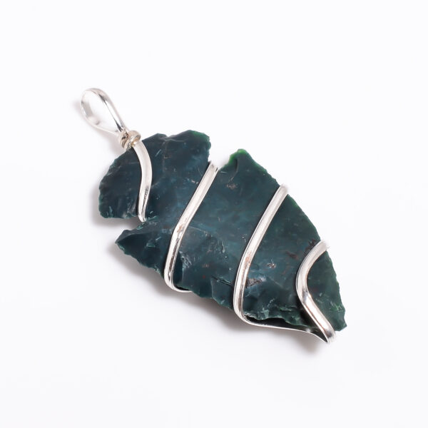 Raw Bloodstone Crystal Pendant – Tribal Style Jewelry